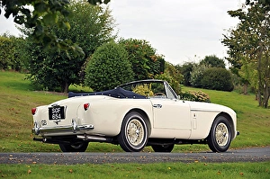 Aston Martin Drophead Coupe (Tickford coachwork), 1955, White
