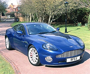 Aston Martin Vanquish S