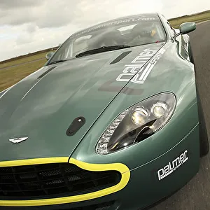 Aston Martin Vantage N24