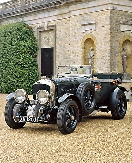 <b class=qtipBold><figcaption>Bentley Blower, 1929, Green</figcaption></b><br>Bentley Blower 1929 Green<br><em>© www.carphoto.co.uk</em> Bentley Blower, 1929, Green