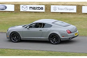 <b class=qtipBold><figcaption>Bentley Continental Supersport</figcaption></b><br><br><em>© Car Photo Library www.carphoto.co.uk</em> Bentley Continental Supersport