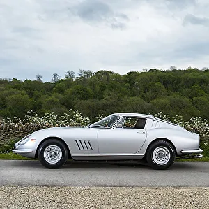 <b class=qtipBold><figcaption>Ferrari 275 GTB, 1966, Silver</figcaption></b><br>Ferrari 275 GTB 1966 Silver<br><em>© www.carphoto.co.uk</em> Ferrari 275 GTB, 1966, Silver