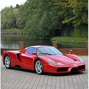 <b class=qtipBold><figcaption>Ferrari Enzo</figcaption></b><br>Car Photo Library The Car Photo Library: Ferrari Ferrari Enzo