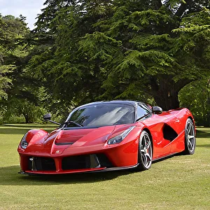 <b class=qtipBold><figcaption>Ferrari LaFerrari, 2015, Red</figcaption></b><br>Ferrari LaFerrari 2015 Red<br><em>© www.carphoto.co.uk</em> Ferrari LaFerrari, 2015, Red