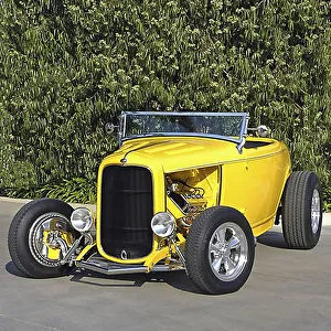 Ford SO-CAL Speed Shop Brookville Deuce Hiboy