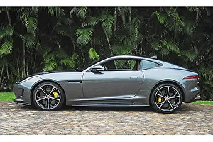 Jaguar F-Type R AWD Coupe, 2016, Grey, metallic