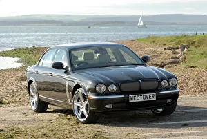 Jaguar XJR Portfolio
