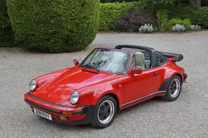 Porsche 911 (930) Turbo Targa 1989 Red & black Porsche 911 (930) Turbo Targa 1989 Red & black