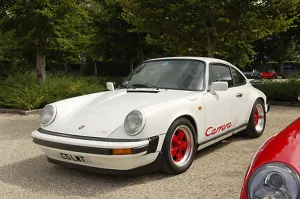 Porsche 911 Carrera CS, 1987, White Porsche 911 Carrera CS, 1987, White