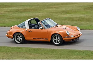 Singer 911 Targa (based on 1990 Porsche 911) Singer 911 Targa (based on 1990 Porsche 911)