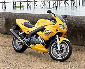 Triumph Sprint RS